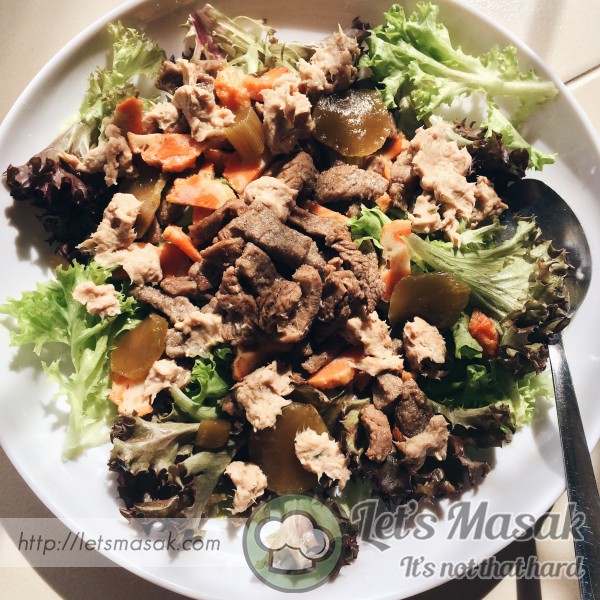 Sailead Marteiola / Beef Salad