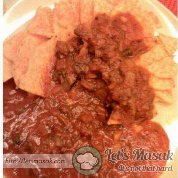Nachos With Bolognese Sauce