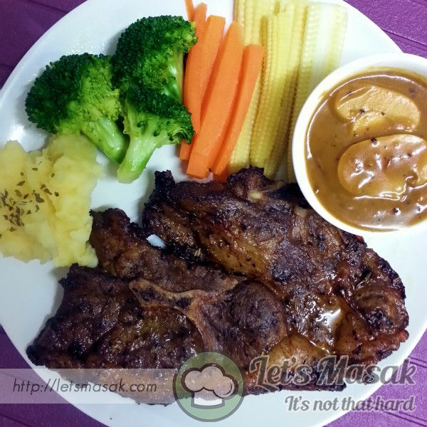 Grilled Lamb With Black Pepper Sauce