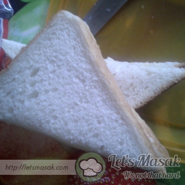 Sandwich Tuna Telur