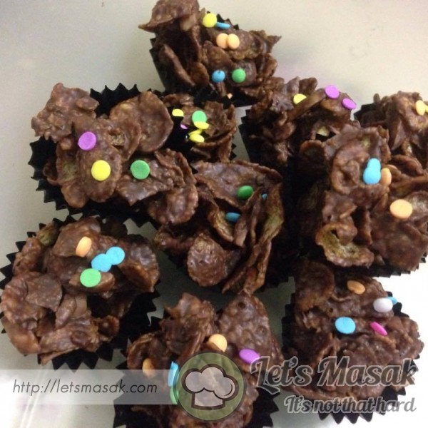 Chocolate Cornflakes Dengan Badam Rangup - No Bake