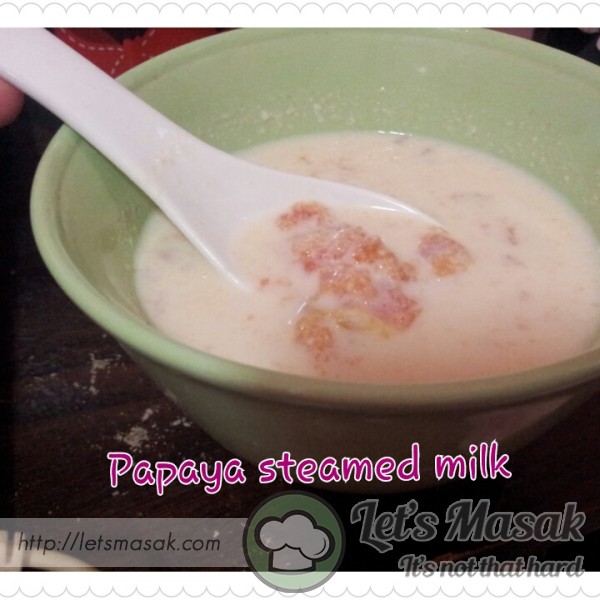 Papaya Steamed Milk