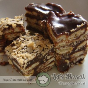 Kek Batik Almond